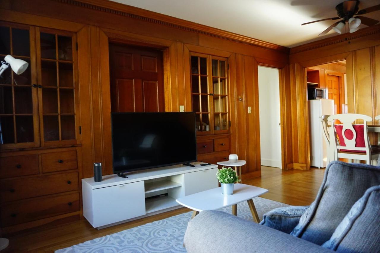The Royal Oak Apartman Cranston Kültér fotó